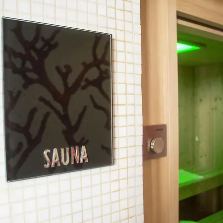 Palazzo Salgar فندق 4*