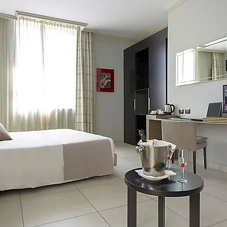 Palazzo Salgar Hotel 4*